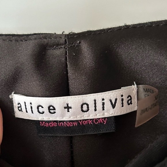 [2] Alice + Olivia Black Crop Faux Pocket Low Waist Trousers Petite Fit - Picture 8 of 9
